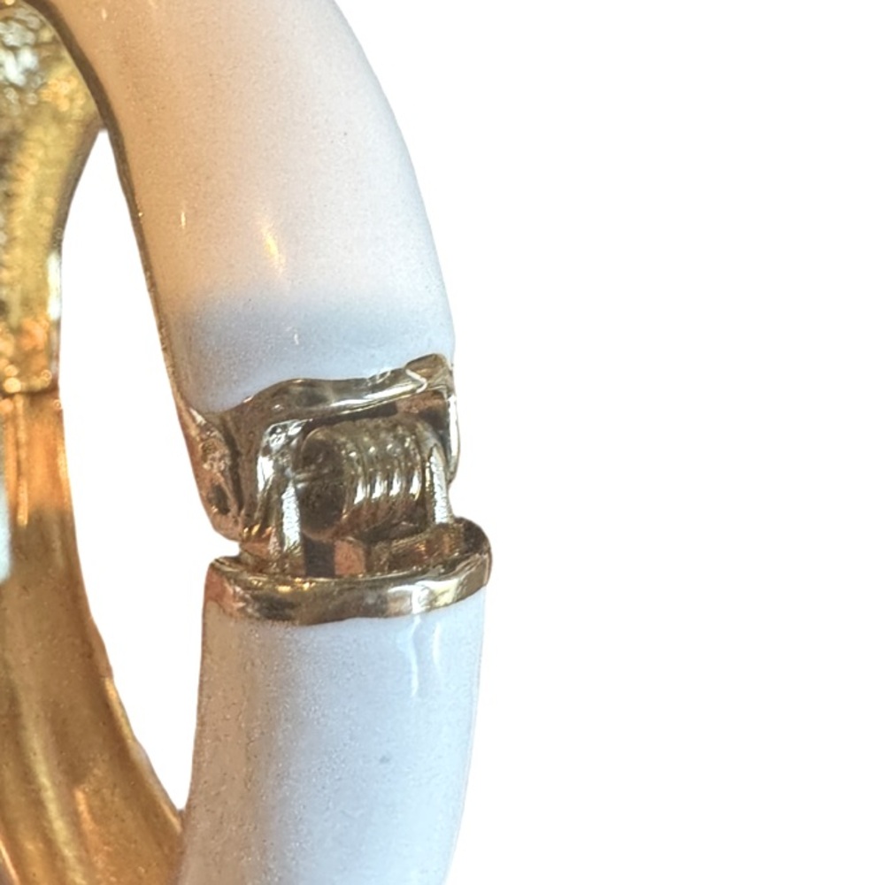 White Enamel Jaguar Clamper Bracelet - Picture 13 of 15